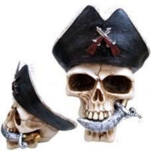 Skull with Sea Poacher Hat Décor